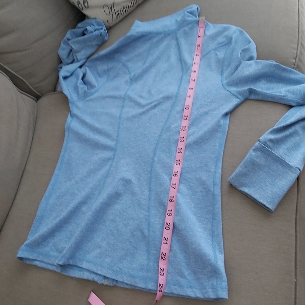 One Tooth light blue zip up sweatshirt after workout running - Picture 11 of 13